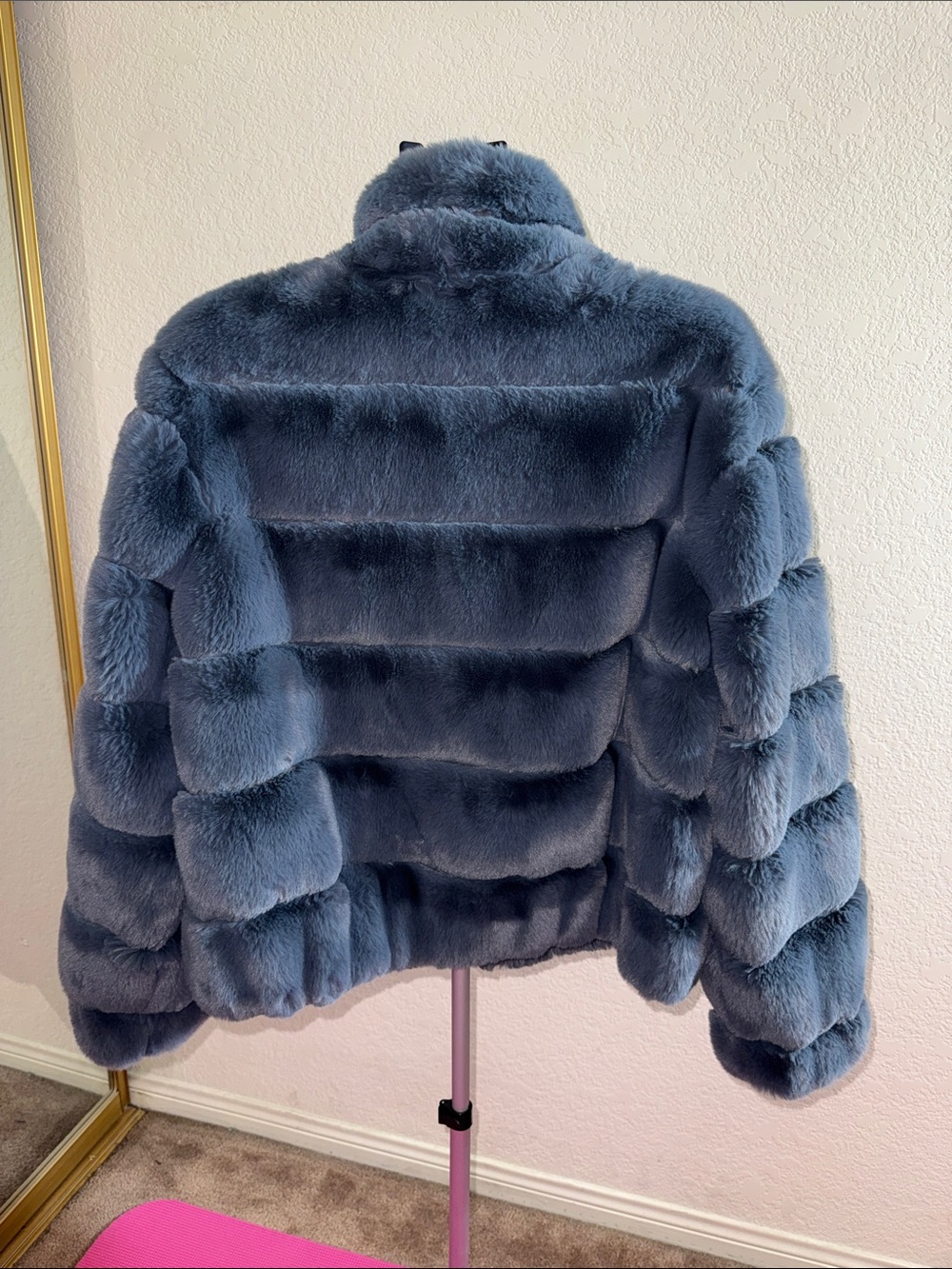 Calvin Klein Plush Blue Faux Fur Teddy Jacket - Picture 4 of 9